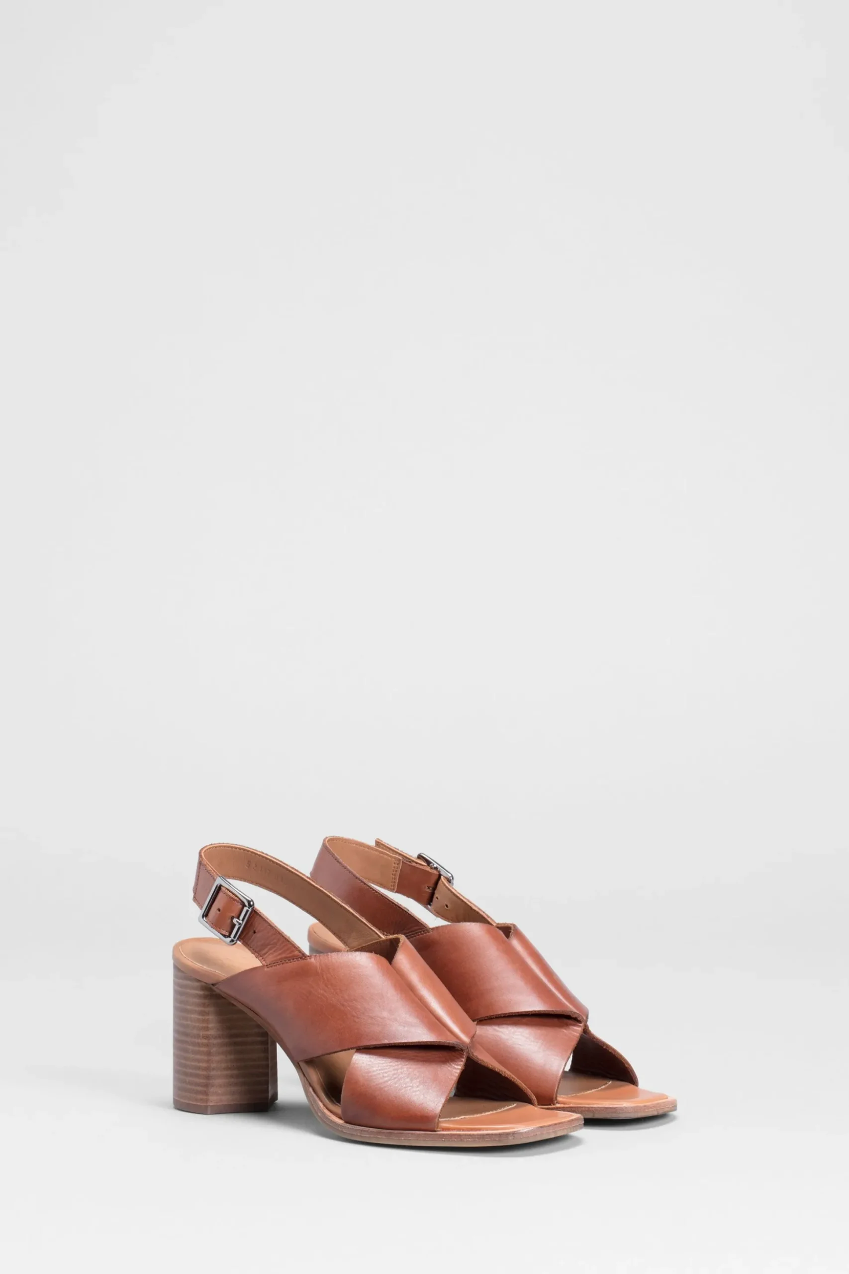 Agata Heel