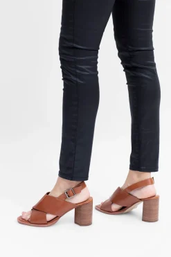 Agata Heel