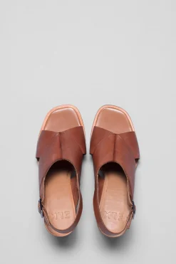 Agata Heel
