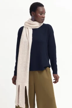 Agna Fringe Scarf