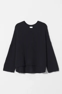 Agna Sweater
