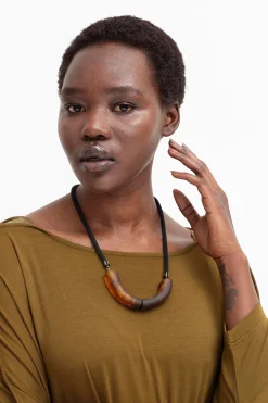 Aki Necklace