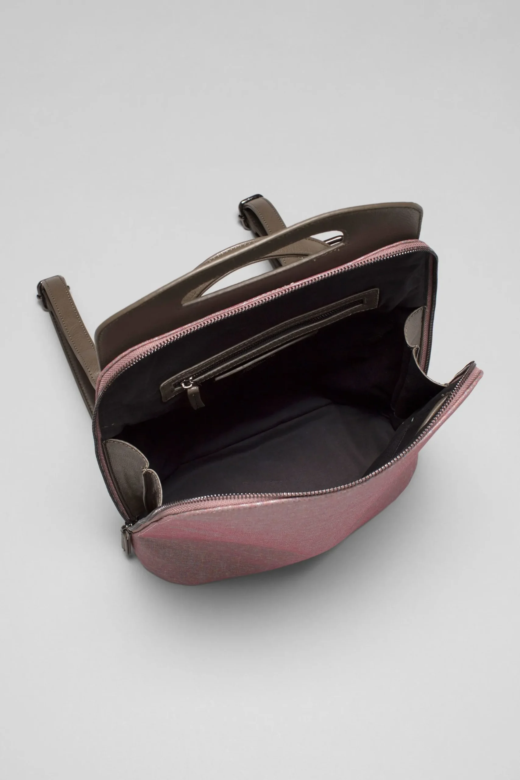 Felde Backpack