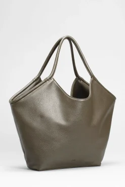 Ivet Tote