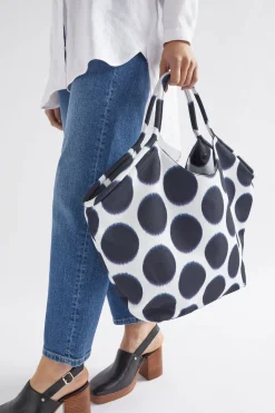 Ivet Tote