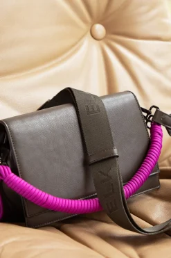 Johto Bag