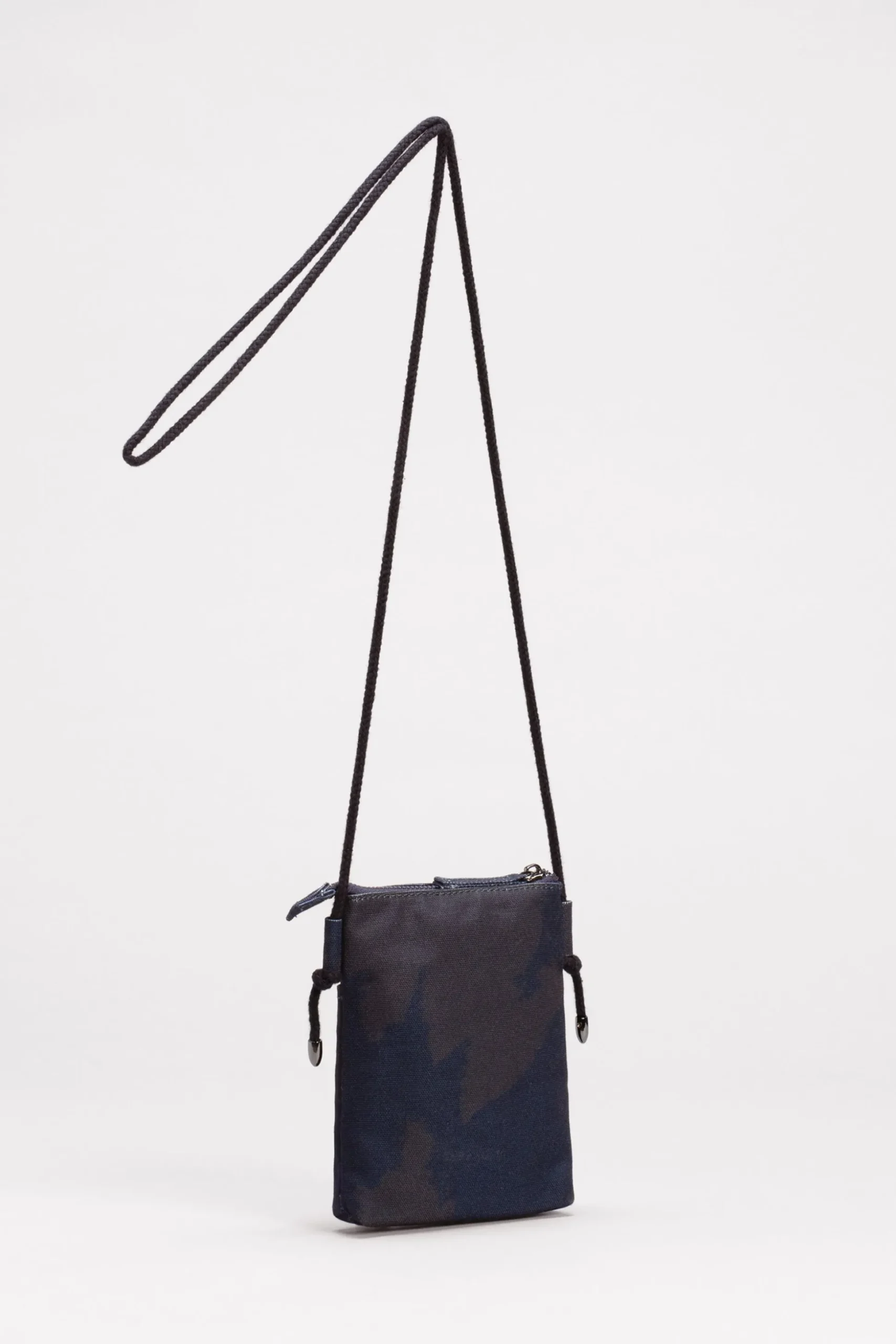 Katu Pouch