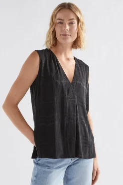 Linur Top