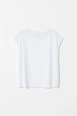 Oue Tee