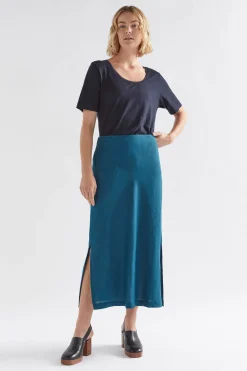 Skala Tee