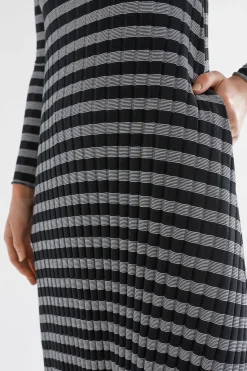 Skiva Dress