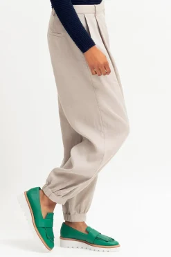 Taye Pant