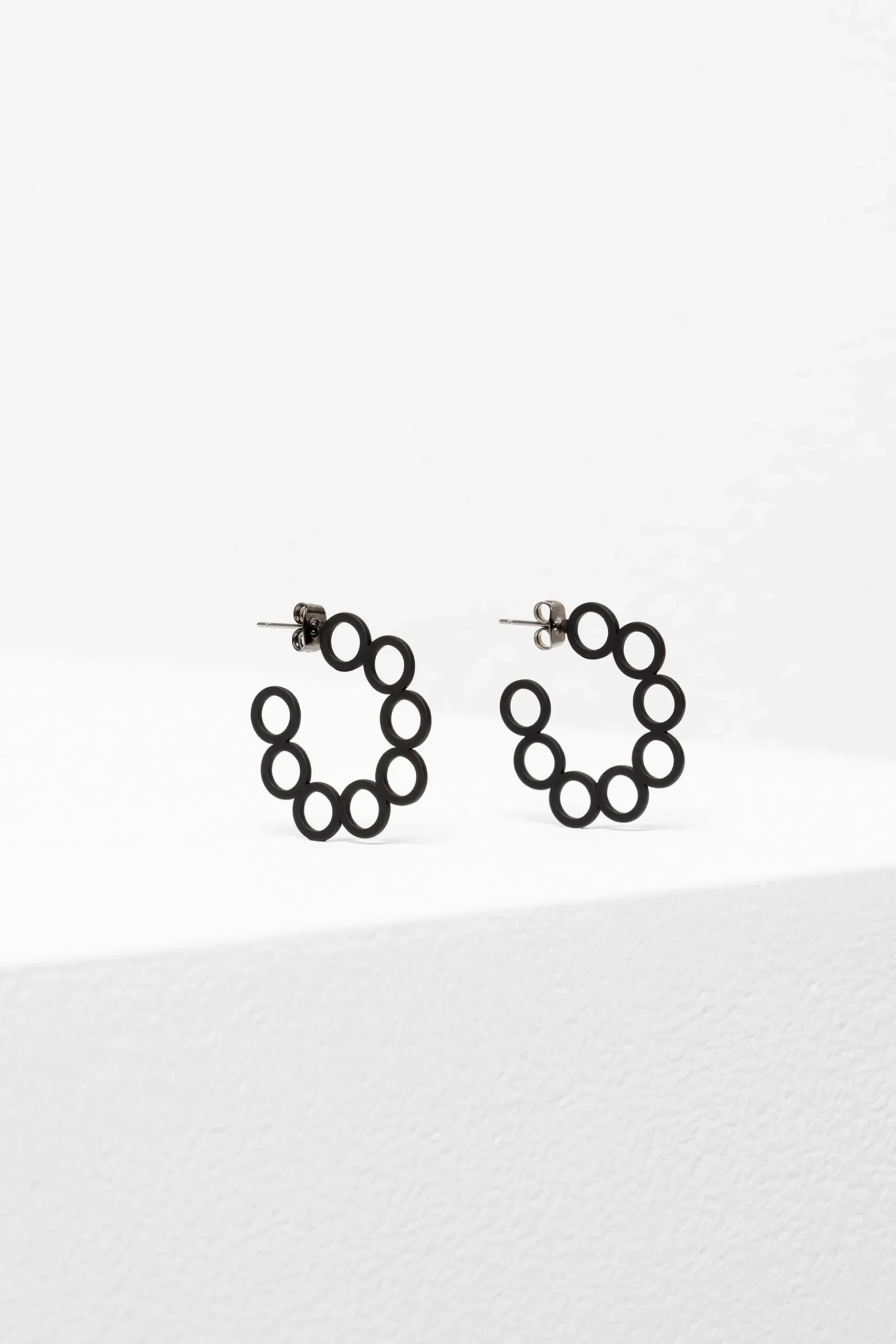 Tutra Earring