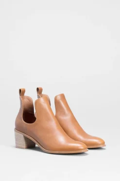 Valla Cut Out Boot