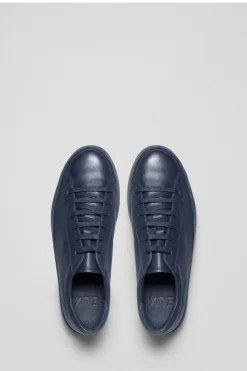 Vikran Sneaker